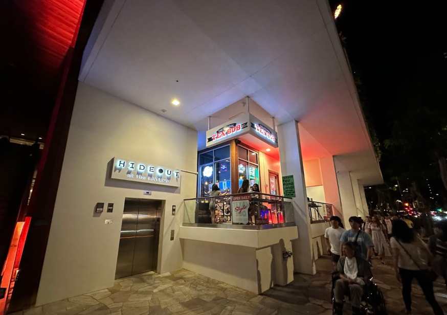 TEX 808 BBQ + Brews Waikiki